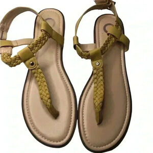 Journey Womens Yellow Thong Sandals Flat heel 11M